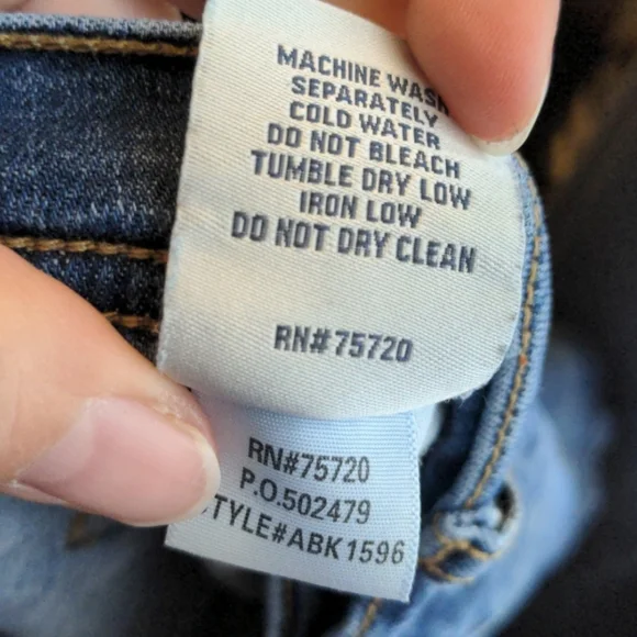 SOLD Buckle BKE Parker High Rise Non Distressed Shorts sz 31 (12) Style ABK1596 - Picture 5 of 5